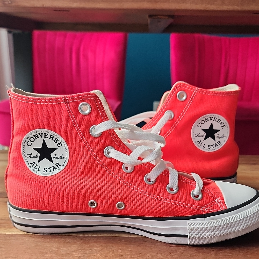 Converse High-Top Sneakers - Bright Red